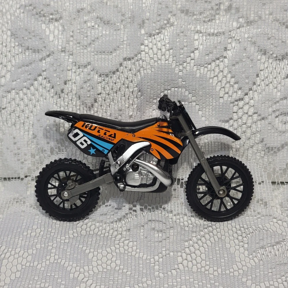 Kutta Racing Kids Toy Motorcycle Model  Black and Orange with Blue Star 3603KT01